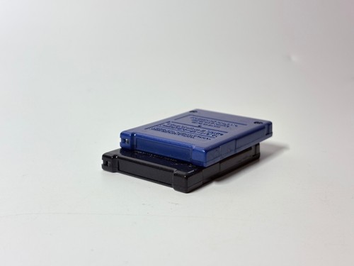 Sony 8MB Magic Gate Memory Card PLAYSTATION 2 Set2 (Negro Y Azul) - Picture 4 of 4
