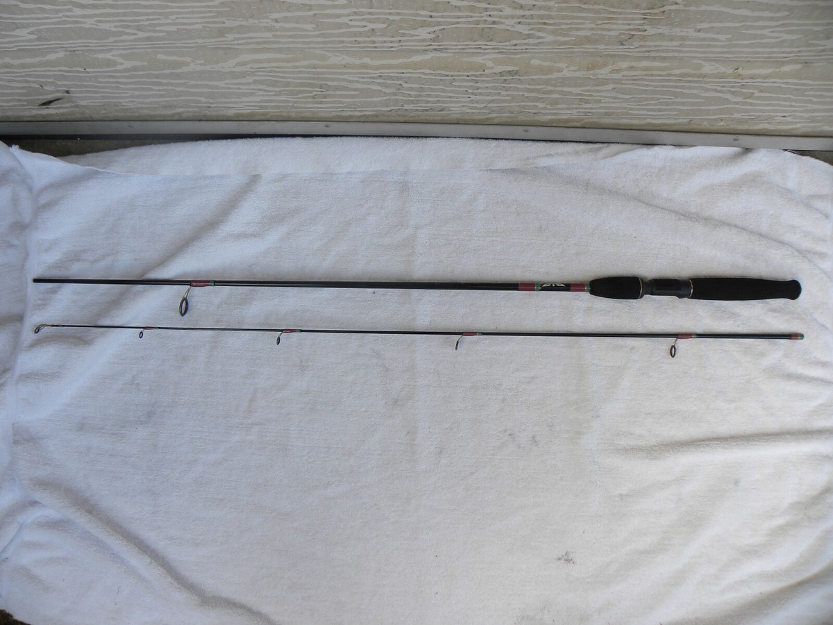 Rare Fenwick Lady Hawke Spinning Rod. LHS66M-2 Length - 6' 6 Rare Fenwick Lady Hawke Spinning Rod. LHS66M-2 Length - 6' 6