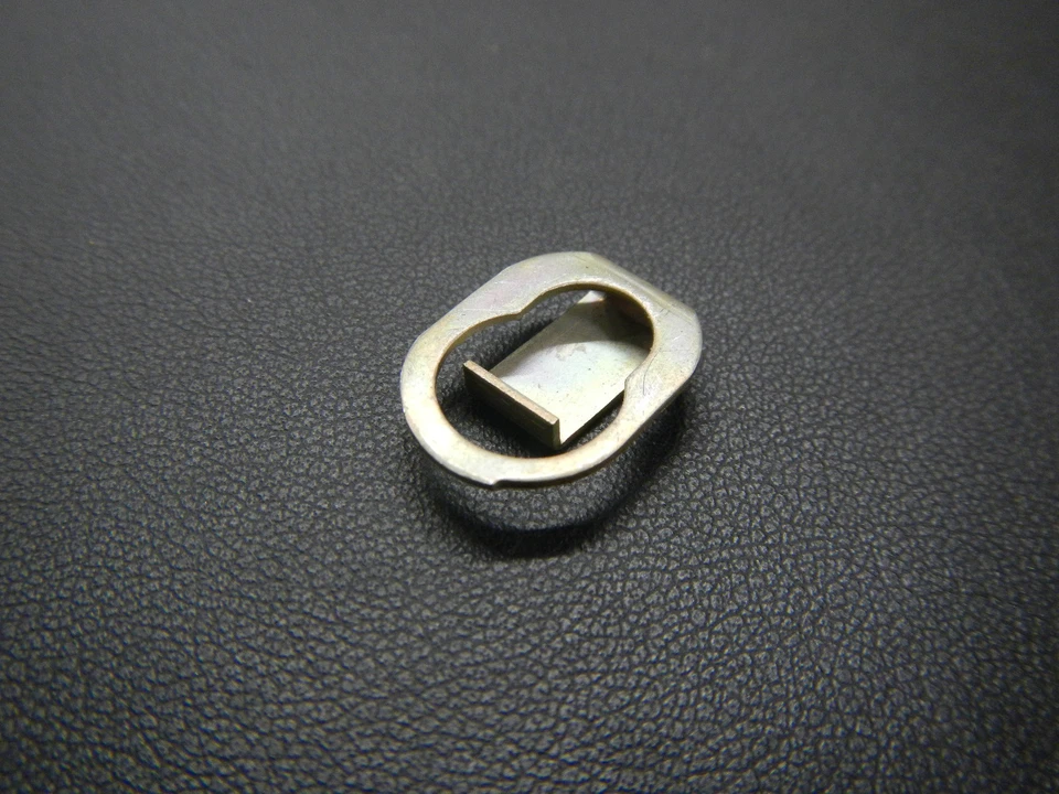 1964 1966 1967 年 Oldsmobile F85 Wiper 手臂固定夹 64 65 66 67 - 全新 — 第 4/4 张图片