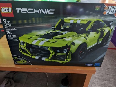 LEGO TECHNIC: Ford Mustang Shelby GT500 (42138)