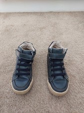 Bold Blue-white pediped flex zone  heel cushion size 28 UK size 10 shoesRrp 40