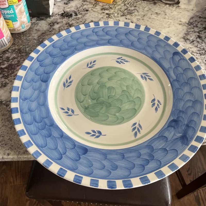 Villeroy & Boch Blue Waves chop serving platter blue check leaves green band 