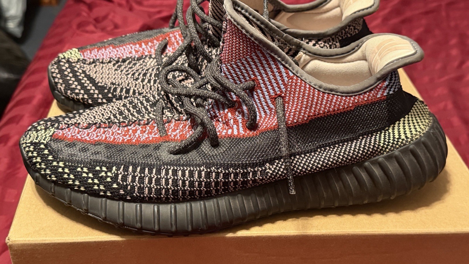 adidas Yeezy Boost 350 V2 Yecheil Non-Reflective Size 11 thumbnail 3