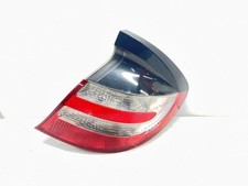 Mercedes-Benz C W203 2004 Rechts Rückleuchte Heckleuchte A2038202664 BRJ12445