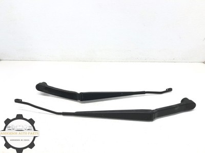 2022-2025 TOYOTA GR86 WINDSHIELD LEFT RIGHT WIPER ARM SET X2 OEM