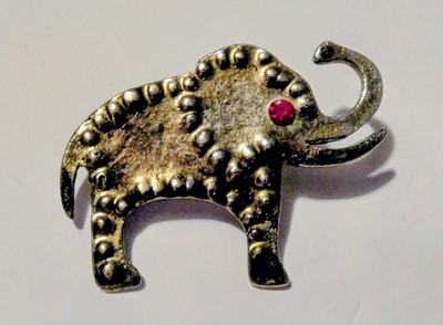 P&M Paris France Broach brooch vintage Pierre Meunier Elephant gold Tone 12 G