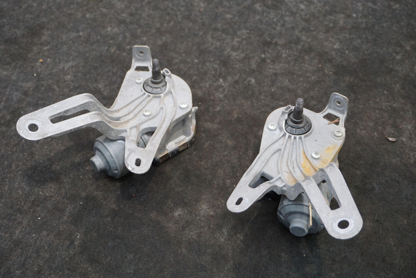 ダーリッチ グラデーションダメージデニムショートパンツ 【S】