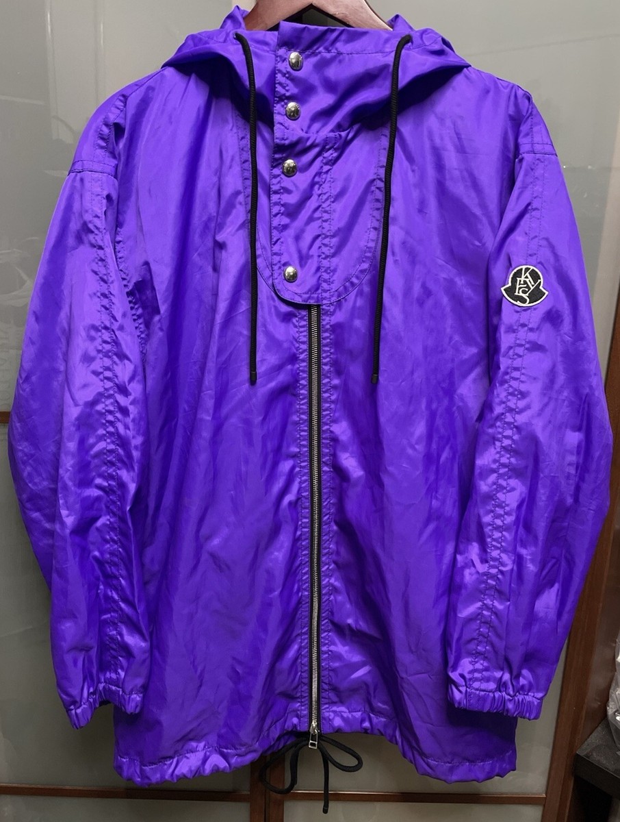 MONCLER パープルロゴ キーホルダー Moncler Genius x Alicia Keys Purple “Soho” Hooded Rain Jacket
