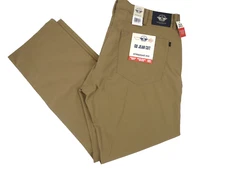 Dockers Men's Straight Fit Go Jean Cut Tech Pant  40 x 32 NEW New British Khaki