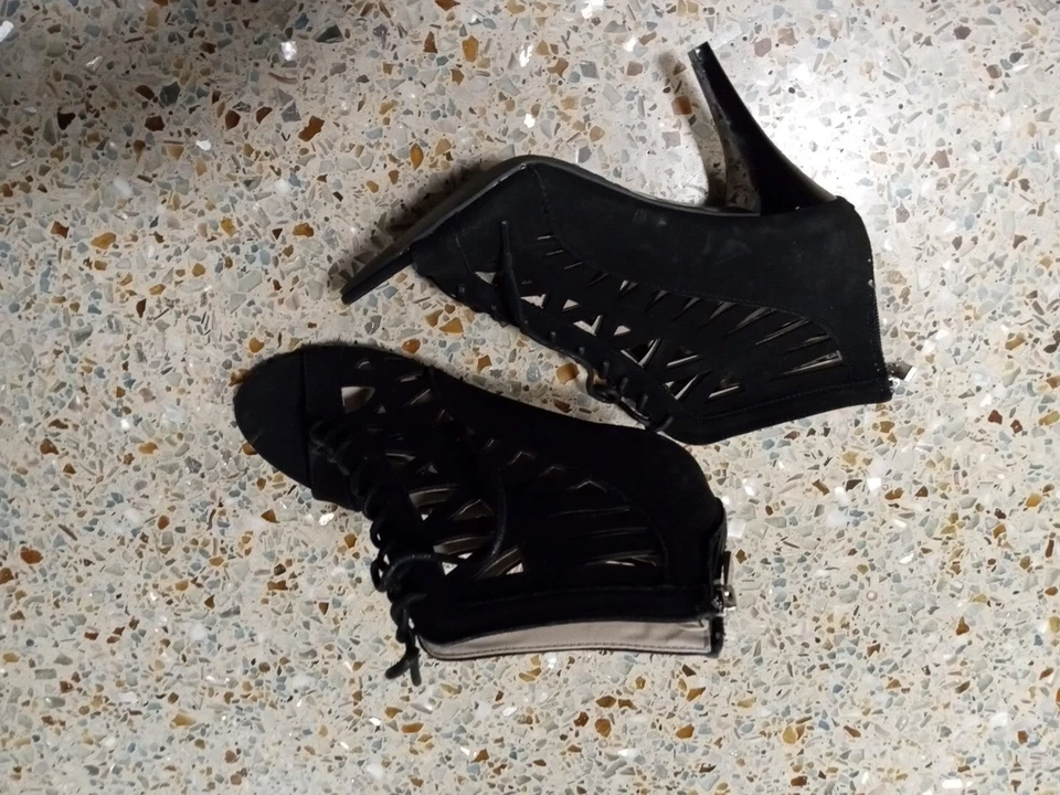 Sandalias de tacón ajustadas con cremallera trasera para mujer punta abierta con cordones zapatos hechos por el hombre talla 8 Foto 3 de 4