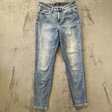 Judy Blue Jeans Womens 3/26 Blue JB82176MD Slim Fit Mid Rise Lightly Distressed