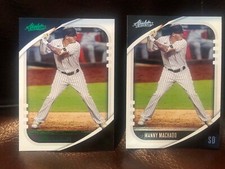 2021 Absolute Green Foil & Base Manny Machado # 17 Padres