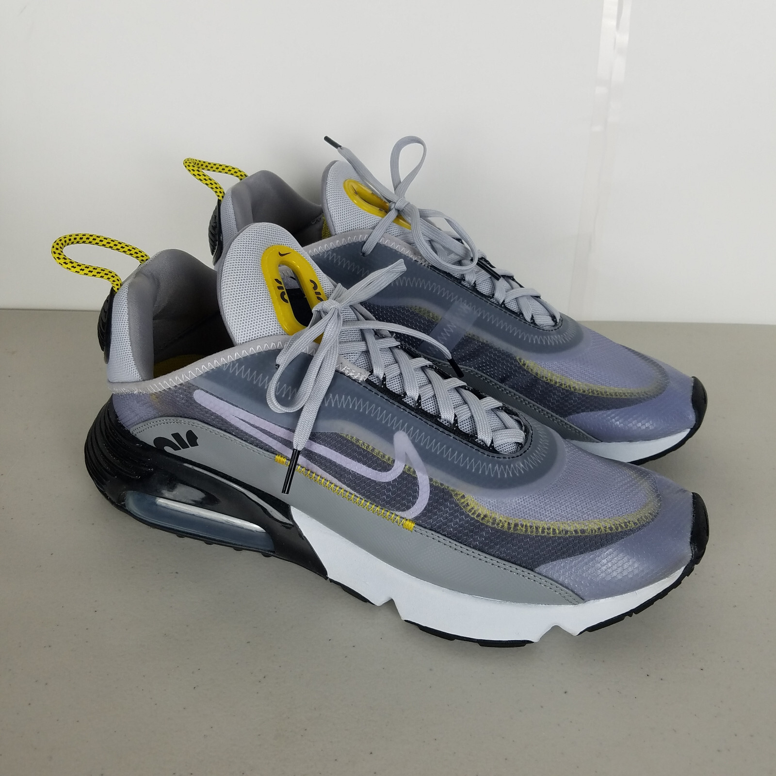 Nike Air Max 2090 Wolf Grey Particle 