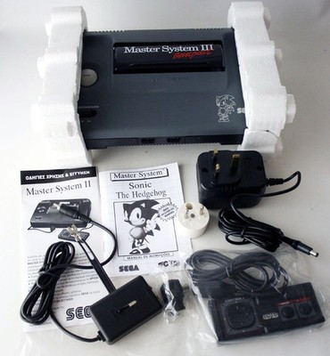 RARE VINTAGE 1992 SEGA MASTER SYSTEM III COMPACT CONSOLE SONIC TEC