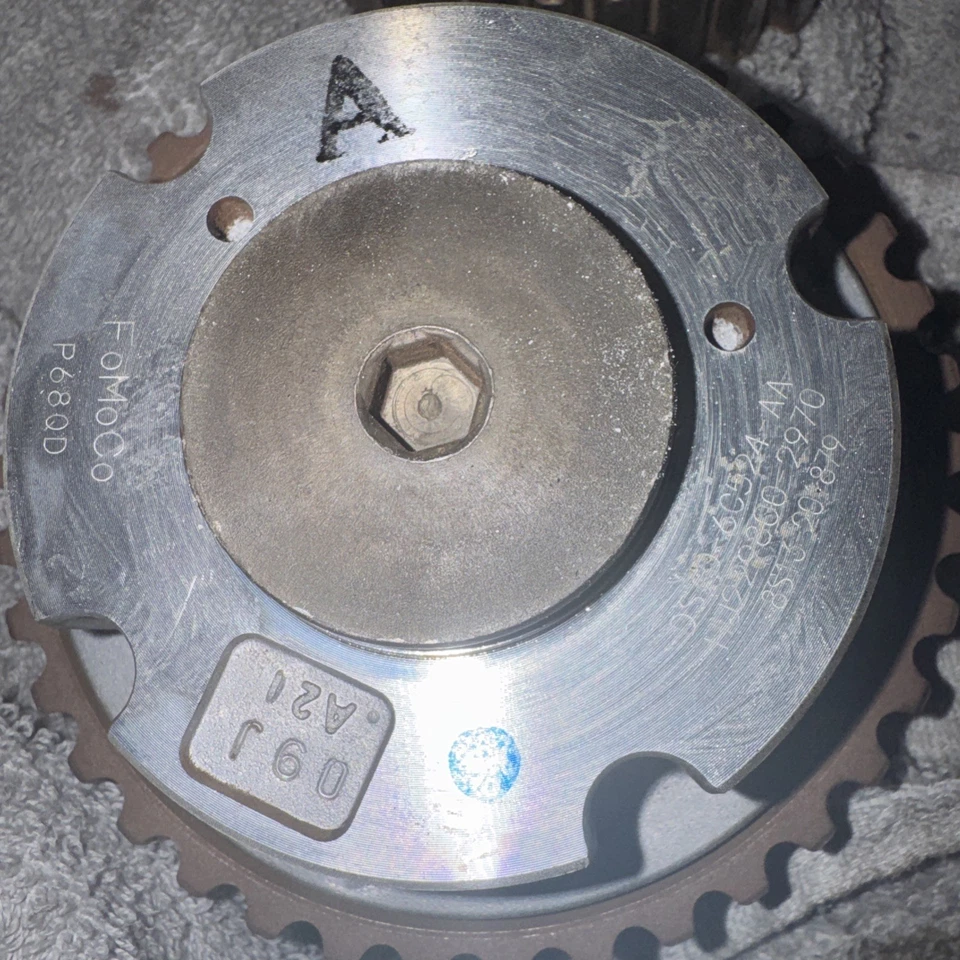 Звездочка с регулируемым фаз газораспределения (VVT) впускного и выпускного двигателя для Ford Escape 2 штуки - Изображение 2 из 4