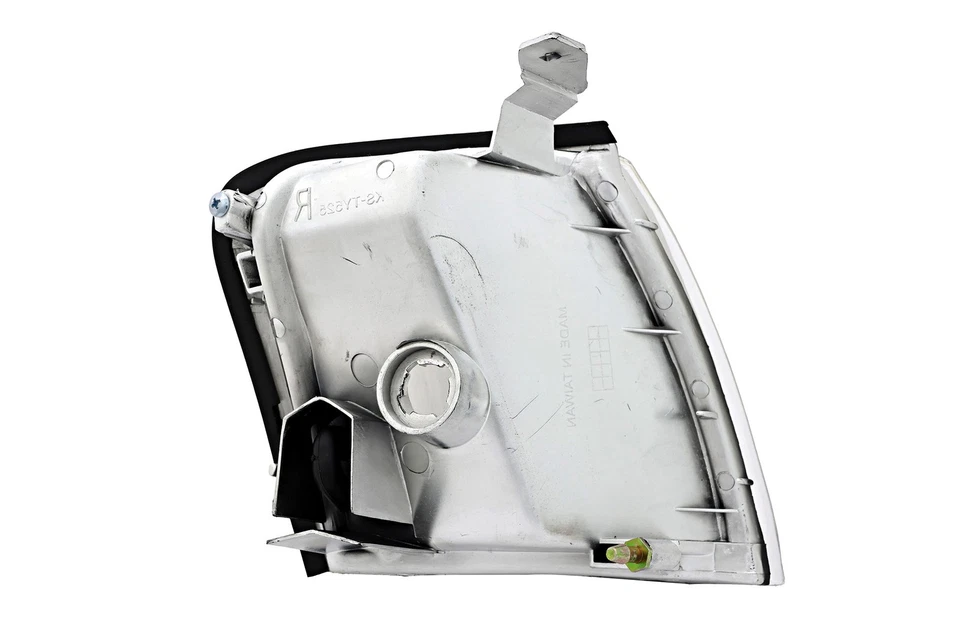 For 1995-1997 Toyota Avalon Corner Light Set Driver and Passenger Side - Image 3 of 4