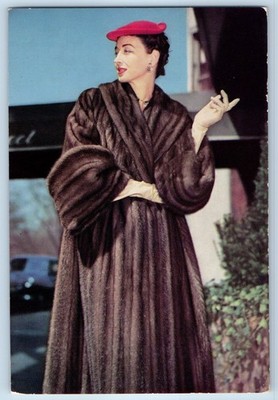 c1950's Women Albert Gioielli Furrier Fur Mink Coat Fashion Advertising Postcard