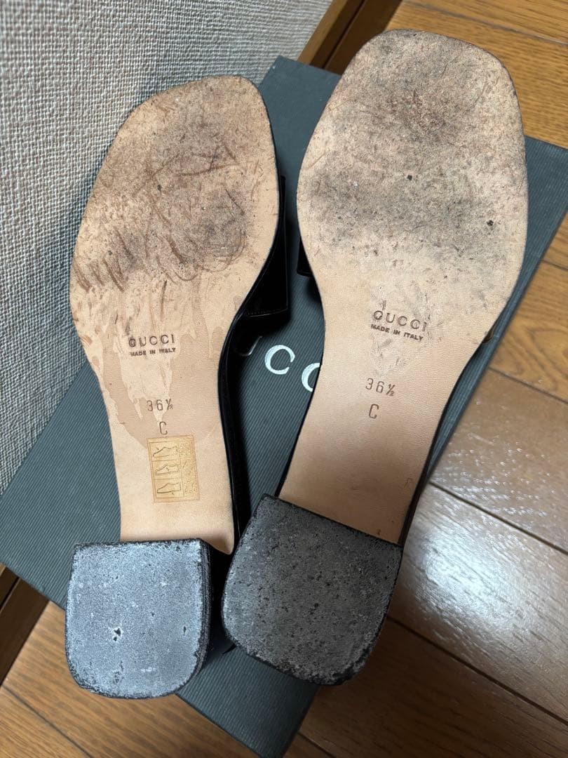 Gucci Flat Sandals Black With Gold Hardware Size 36.5 US About6.5 For Women thumbnail 13