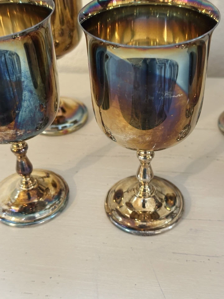 "8 copas de cáliz con patas de tallo de plateros Oneida de colección 5,75""" Foto 2 de 4