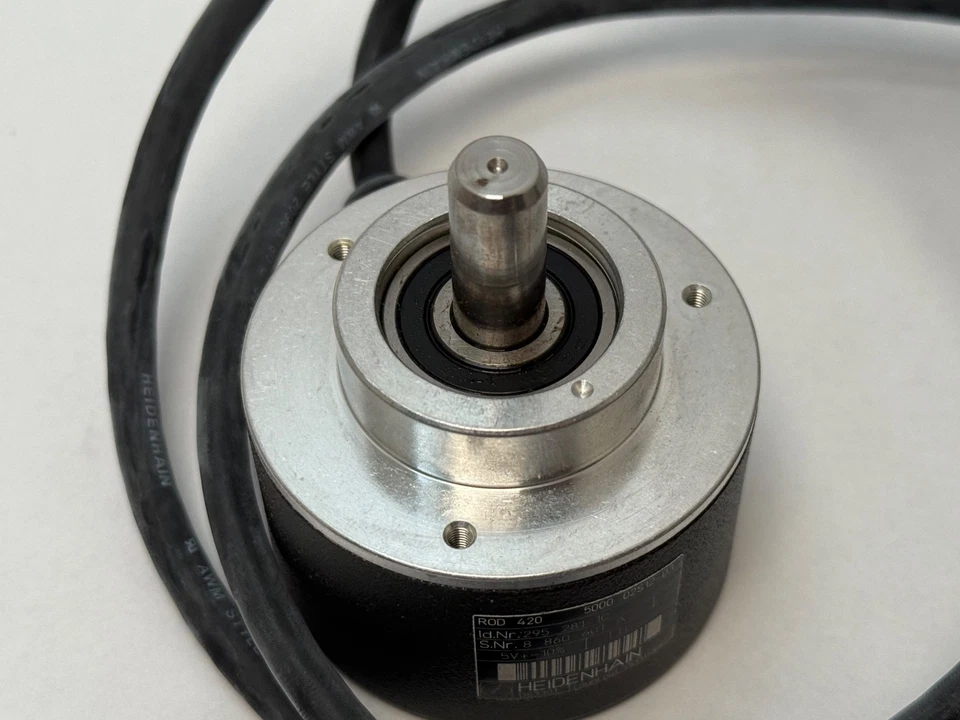 Heidenhain ROD-420-5000-02S12-03 Rotary Encoder 295-281-1C - Image 3 of 4