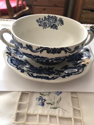 Wedgwood Royal Homes Of Britain Vintage Suppenschüssel / Teetasse mit Untertasse 