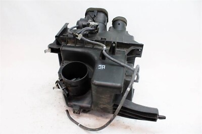 2011-2014 Toyota Sienna Air Cleaner Intake Box  OEM