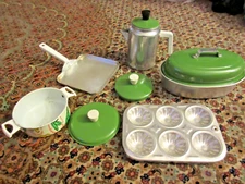 Vtg Color Craft & Other Aluminum Children's Play Cookware Pans Pots Coffee Lot