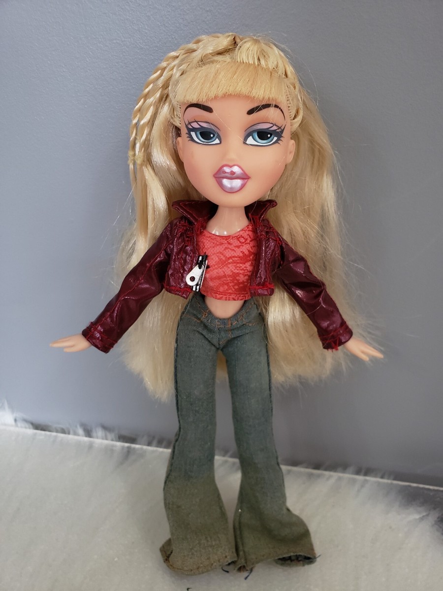 BRAIDED HAIR Bratz Doll Cloe Xpress It Fashion Blonde Bangs Red