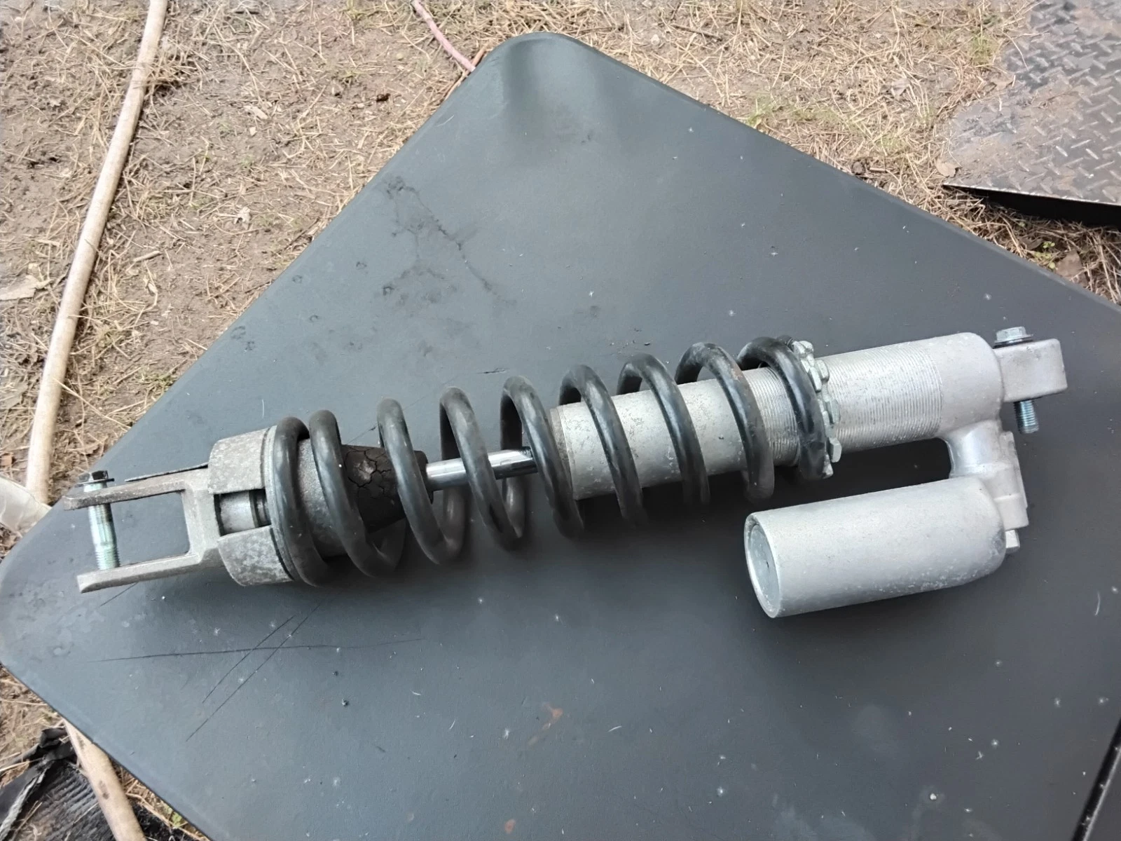 ABSORBER ASSY, REAR SHOCK