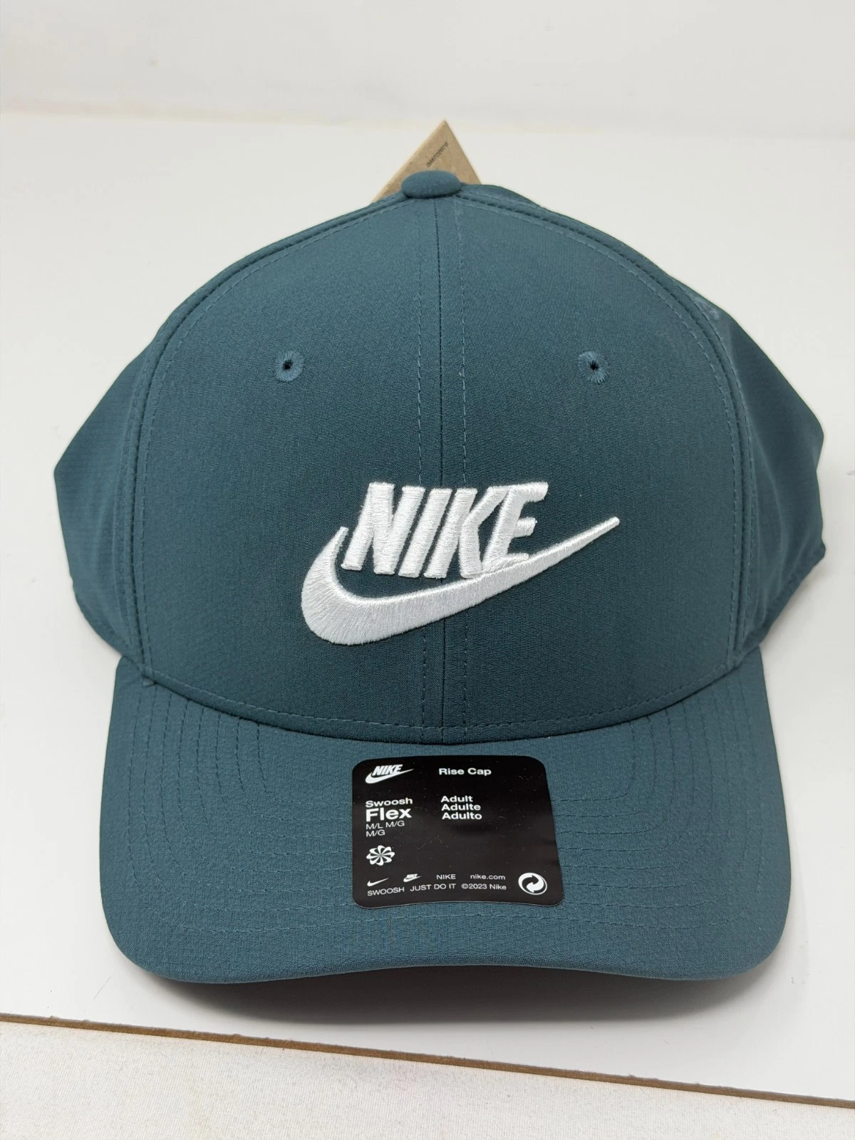 Men's Size M/L NIKE Sportswear Rise Futura Cap Hat Swoosh Flex GreenNEW