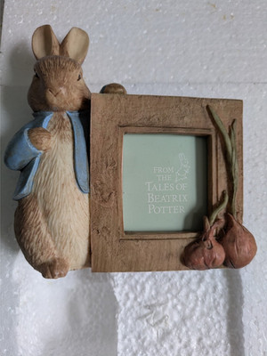Beatrix Potter Frederick Warne Michel & Co. Peter Rabbit w/ onions photo frame