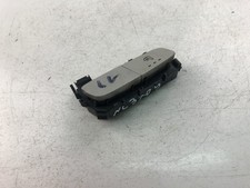 MERCEDES-BENZ C W205 Schalter sitzheizung A2059050004 18170721 MERCEDES-BENZ C W205 Schalter sitzheizung A2059050004 18170721