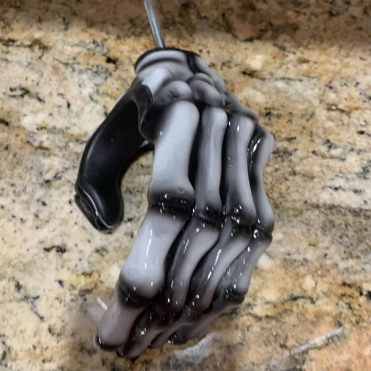 Hands guitar on sale wall mount hanger