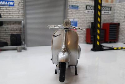 Vespa 150GS - 1958 1:18 Scale Scooter Model Supreme | eBay