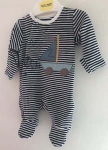 up to one month sleepsuits
