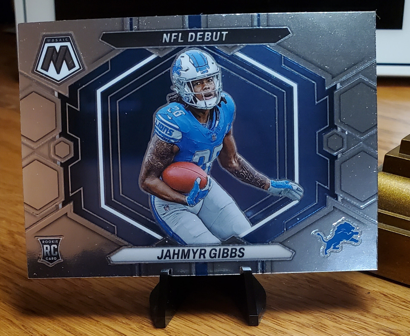 2023 Panini Mosaic Jahmyr Gibbs NFL Debut RC #ND-10 DET