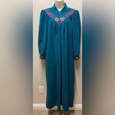 Vintage Vanity Fair Dark Green Robe Housecoat with Floral Accents Sz MP