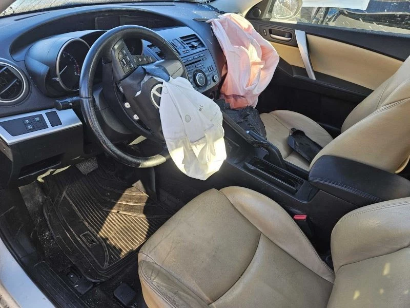 (LOCAL PICKUP ONLY) Roof Glass Only Fits 10-18 MAZDA 3 1892740 - Image 4 of 4