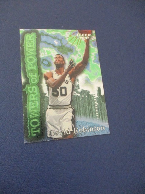 David Robinson Towers of Power Insert Fleer 1996-97 Card #8 Spurs