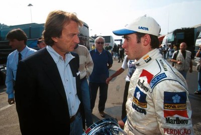 Race winner and champion Ricardo Zonta Super Nova Racing talks wi- 1997 Photo