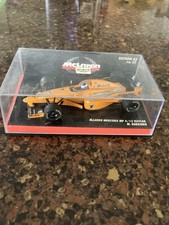 McLaren MP4/12 MB Coulthard Orange Jerez 1997 1:43 Minichamps