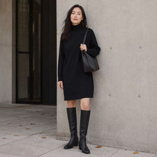 Uniqlo Soft Knitted Fleece Dress S Black Turtleneck Long Sleeve Shift Knee Lengt