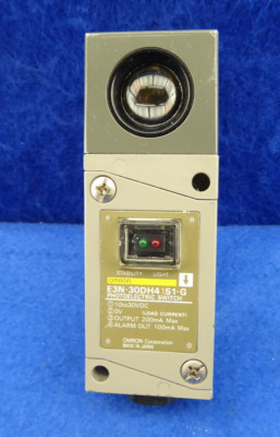 Omron E3N-30DH41S1-G Photoelectric Switch Lichtschranke Sensor E3N