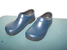 KLOGS MULES WORK SHOES SLIP ON WOMEN'S SIZE 7 BLUE