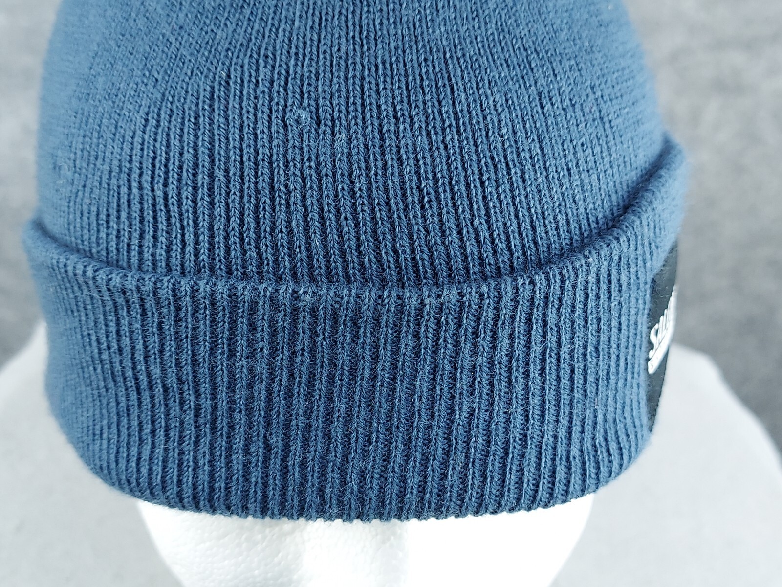 Salomon Sci Snowboard Cappello Inverno Beanie Lavorato a Maglia Logo Toppa Corsa Escursionismo RARO