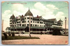 Postcard NJ Asbury Park Hotel Brunswick Man Bicycle Street Light Buggy c1907 G4