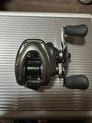 SHIMANO 15 Metanium DC HG Baitcasting Reel w/ Box Fishing Reel