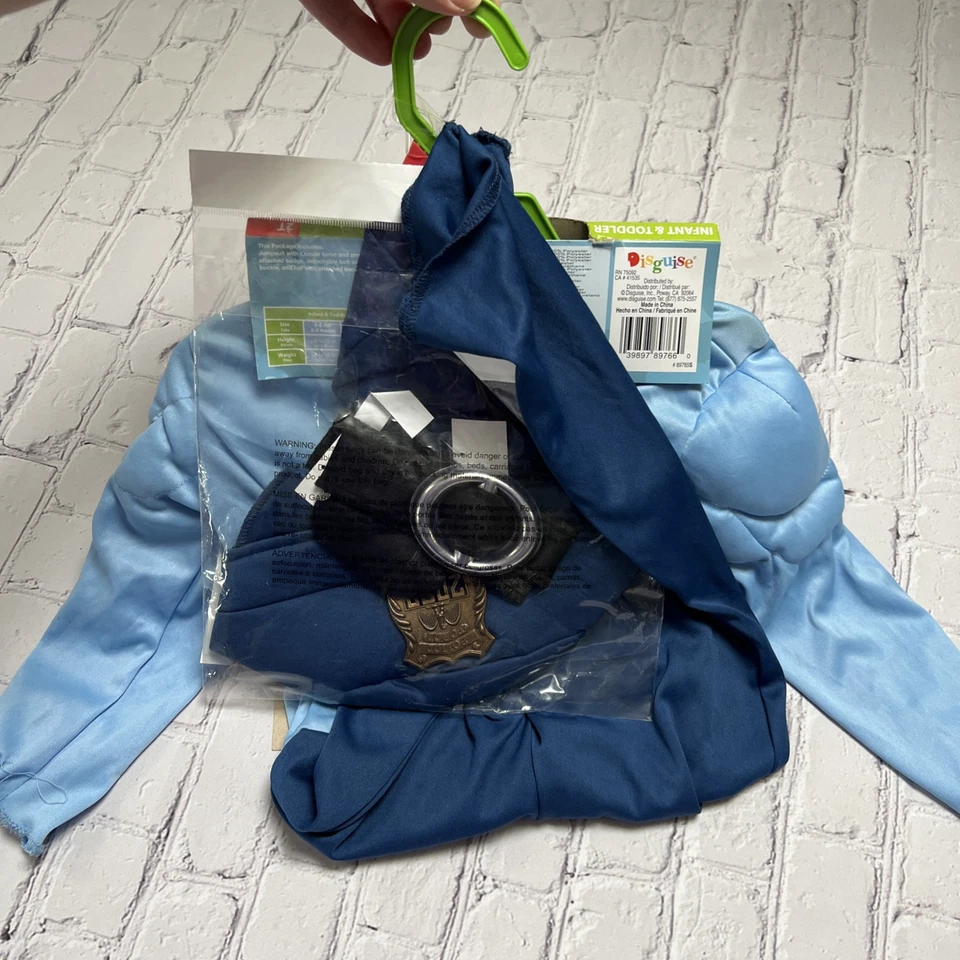 Nuevo con etiquetas Disfraz Trajes Eléctricos Disfraz para Niño Pequeño 2T Policía con Músculos Foto 3 de 4