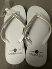 NWT! Samba Sol Crystal Rhinestone Embellished White Sandals Flip Flops- Size 1/2
