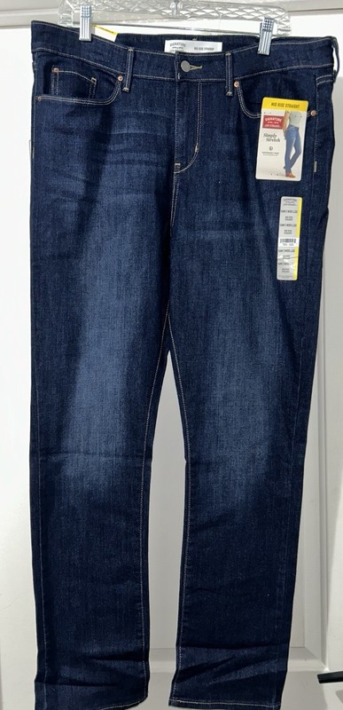 LEVI’S MID RISE STRAIGHT SIGNATURE SIMPLY STRETCH 33x32 NEW WITH TAGS UNWORN ￼